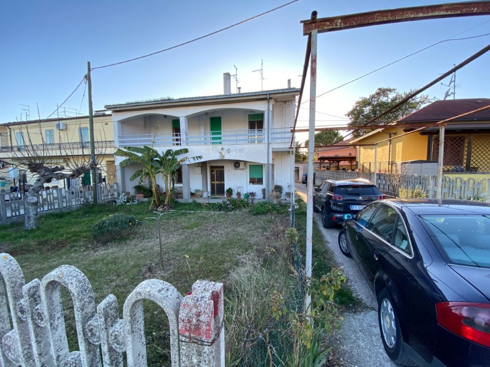 Villa CEPAGATTI vendita  Cepagatti  Immobiliare Erremme
